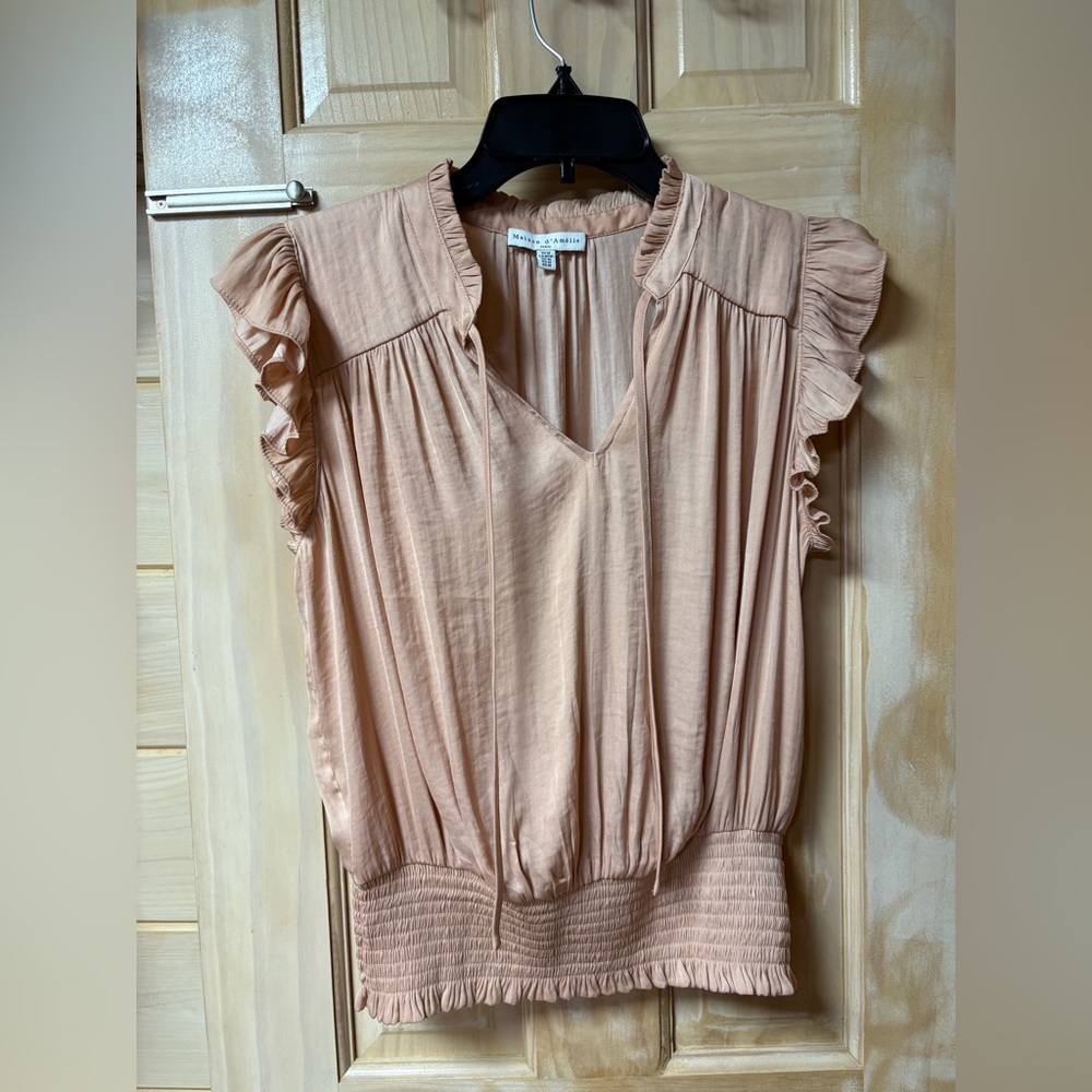 Ruffled Sleeve V-Neck Blouse in Light Pink